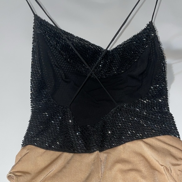 SAKS FIFTH AVENUE Bodysuit 4 - Picture 5 of 15